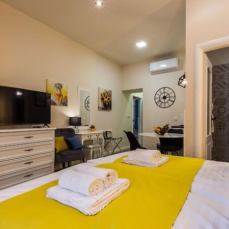 Angie Central Rooms ザダル 部屋 写真